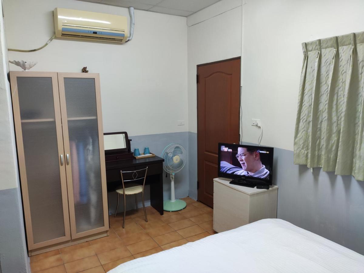 Papa Bear'S Guesthouse ไถจง ห้อง รูปภาพ
