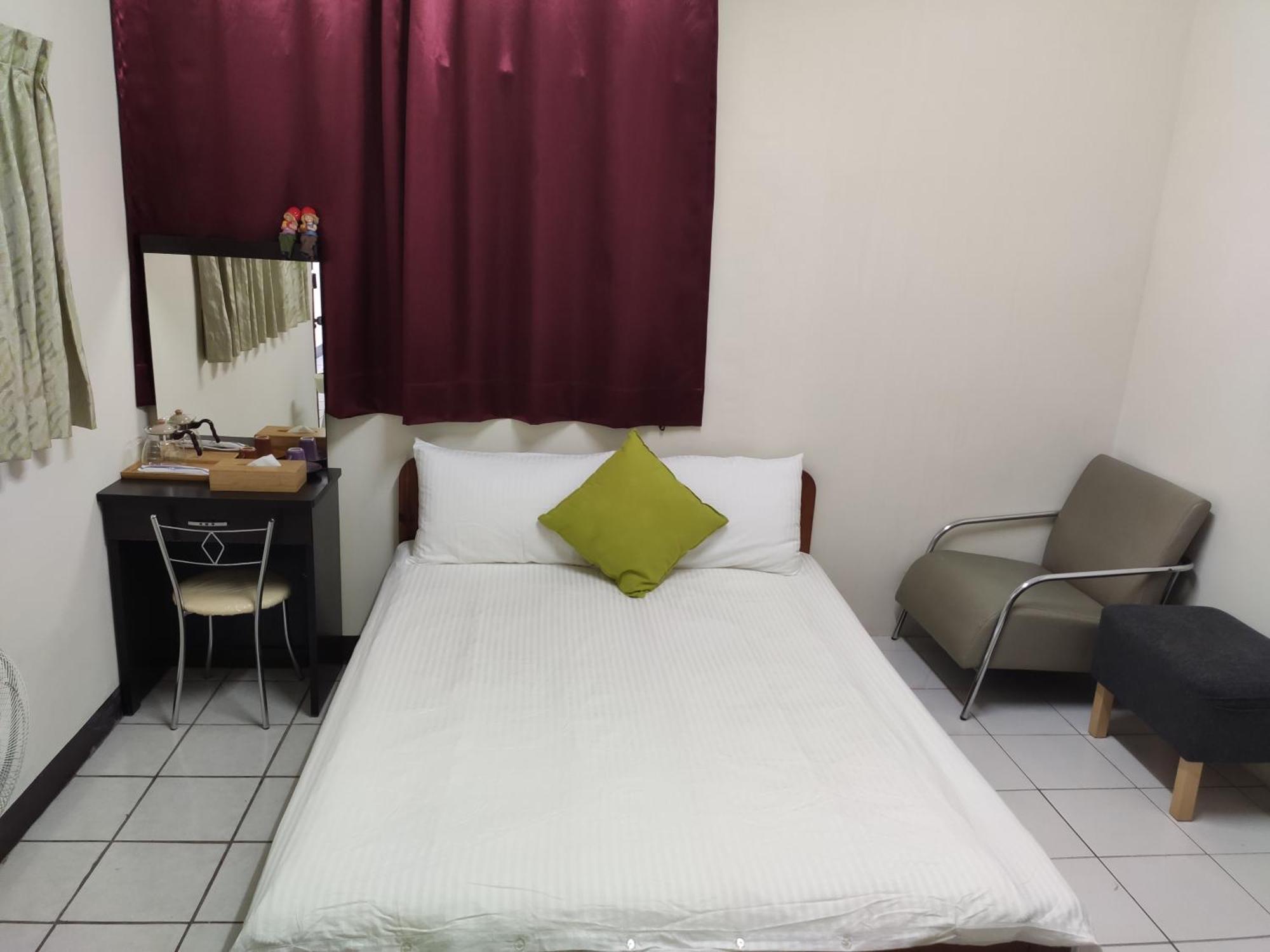 Papa Bear'S Guesthouse ไถจง ห้อง รูปภาพ
